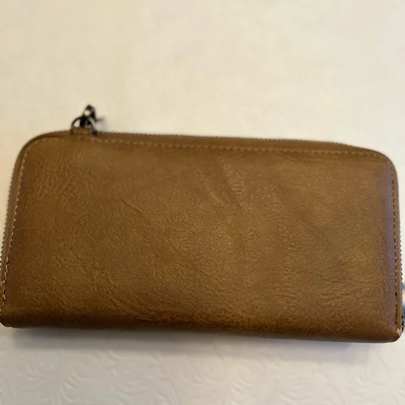 Cracker Barrel Studded Brown Leather Crossbody Bag - Picture 2 of 4